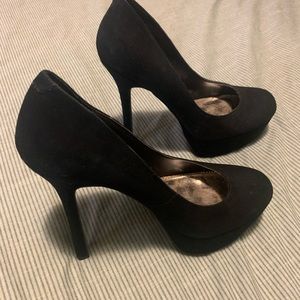 Steve Madden Suede Pumps